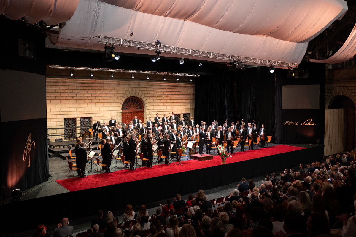 Tomáš Netopil a Česká filharmonie - Smetanova Litomyšl 2021 (zdroj Smetanova Litomyšl)