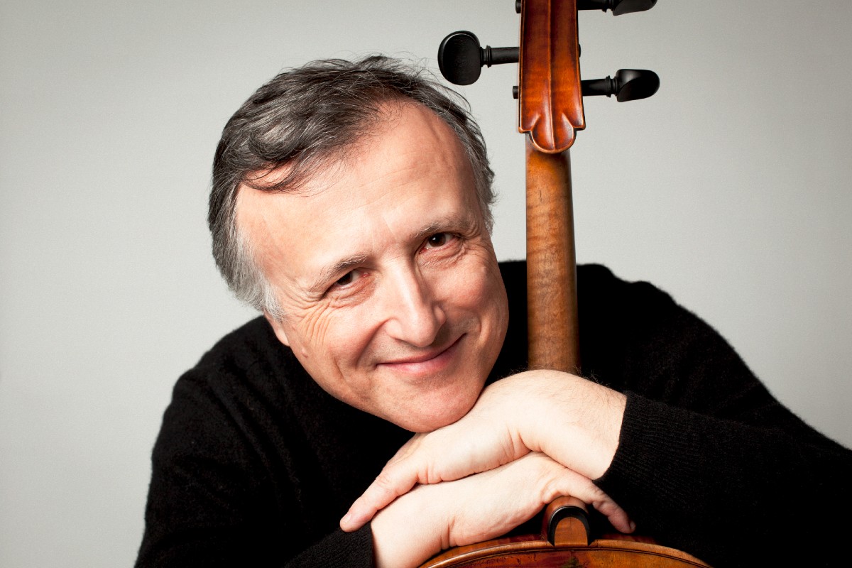Raphael Wallfisch (foto Benjamin Eelovega)