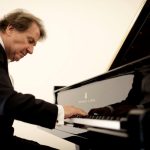 Rudolf Buchbinder (zdroj Marco Borggreve)