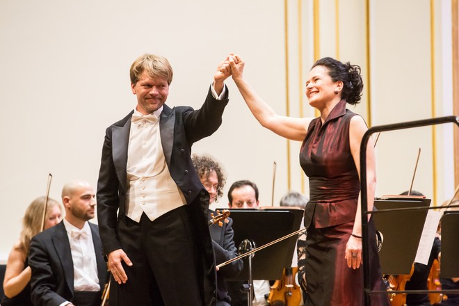 Vianočný koncert - Pavol Remenár, Simona Houda Šaturová - Velká sála Slovenskej filharmónie Bratislava 2015 (foto Jakub Jorik)