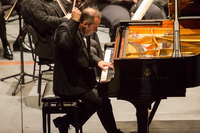 Rotterdamská filharmonie ‒ Simon Trpčeski ‒ Moravský podzim 2015 (foto Petr Francán)