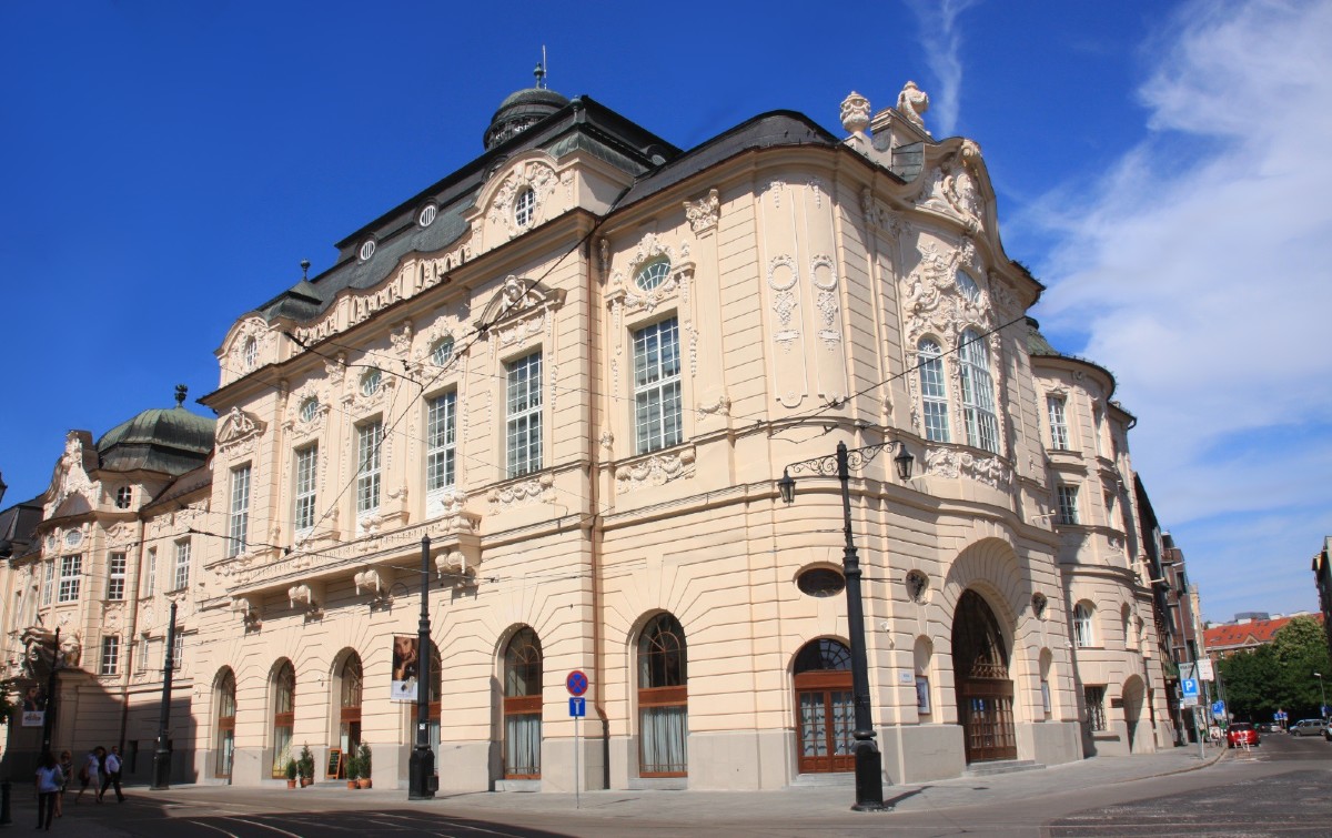 Slovenská filharmonie (zdroj Wikimedia Commons)