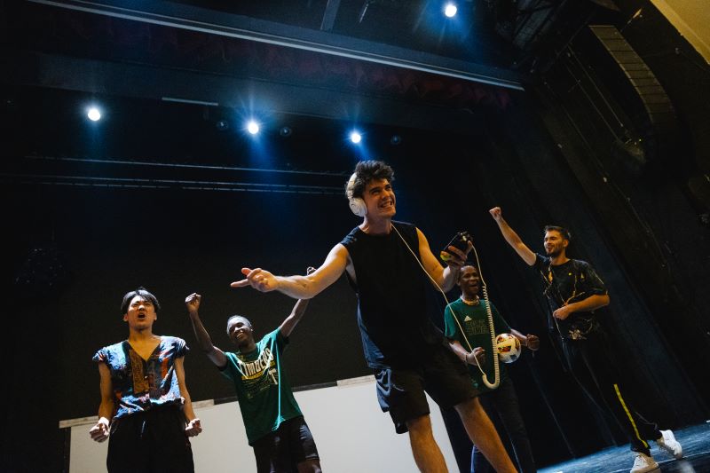 Spitfire Company – Vivat Messi (foto Adam Mráček)