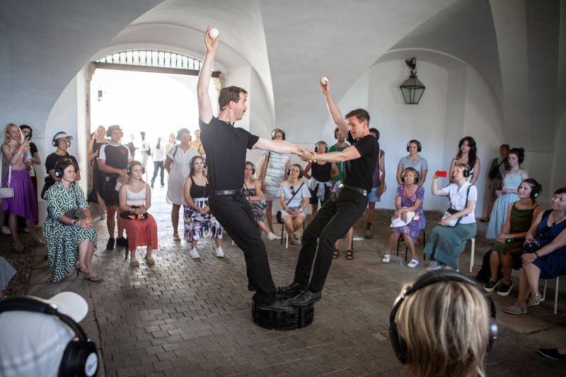 Tall Tales Company na jednom ze stanovišť (foto Dragan Dragin, KoresponDance 2023)