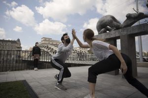 Národní divadlo moravskoslezské: Tančící mosty – zkouška (foto Lucie Maceczková)