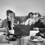 Tereza Ondrová a Petra Tejnorová – momentka ze zkoušky GEO (foto Marek Bartoš)