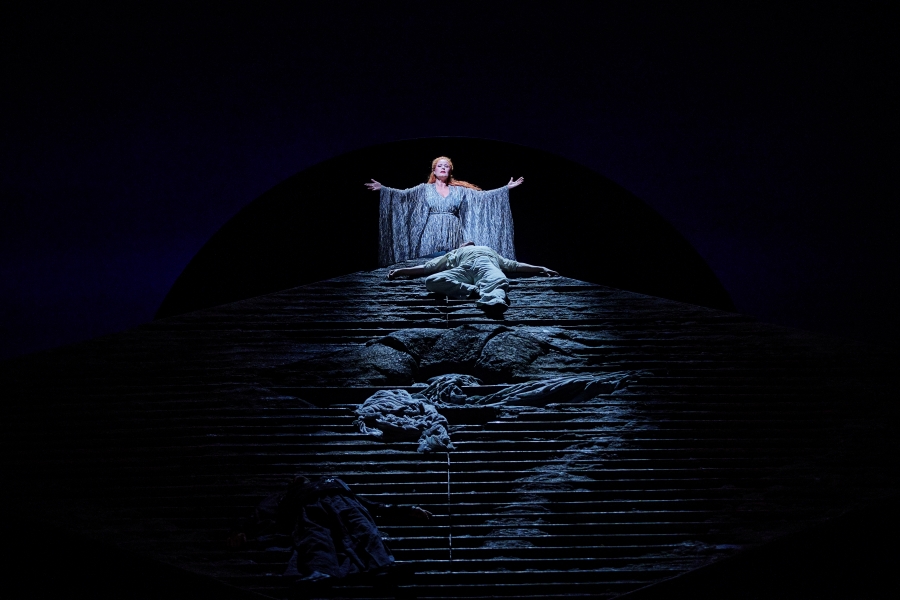 Richard Wagner: Tristan a Isolda – Camilla Nylund, Klaus Florian Vogt (zdroj Semperoper Dresden, foto Ludwig Olah)