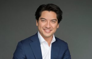 Eugene Tzigane (zdroj Symfonický orchestr hl. m. Prahy FOK)