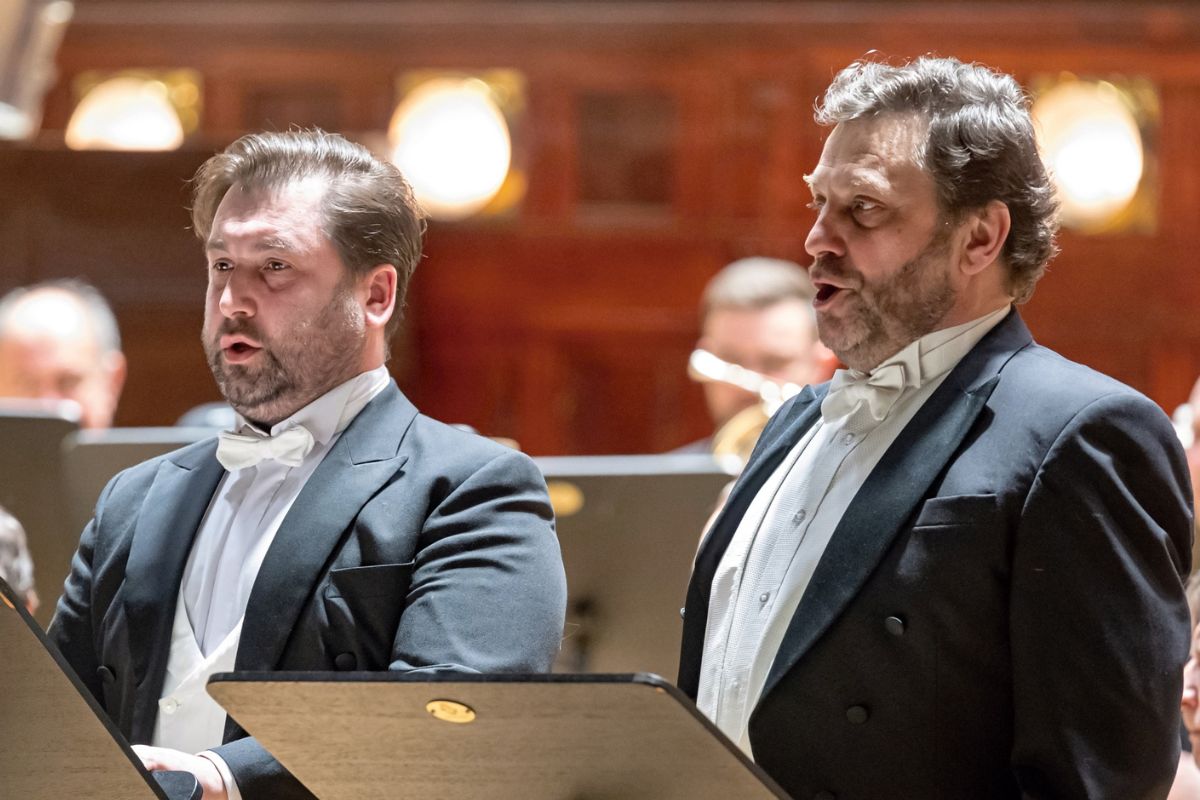 Antonín Dvořák: Stabat mater op. 58 – Richard Samek, Gustáv Beláček, 5. dubna 2023, Obecní dům, Praha (zdroj Symfonický orchestr hl. m. Prahy FOK)
