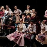 Bedřich Smetana: Tajemství, Národní divadlo moravskoslezské – Vít Šantora, Martin Gurbaľ, Lucie Hilscherová (foto Martin Popelář)