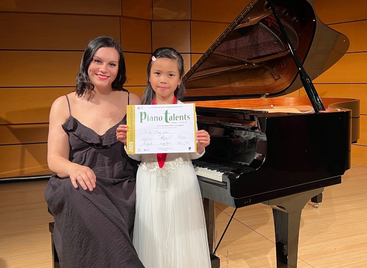 Jarmila Holcová, Vivi Nguyen (zdroj Jarmila Holcová)