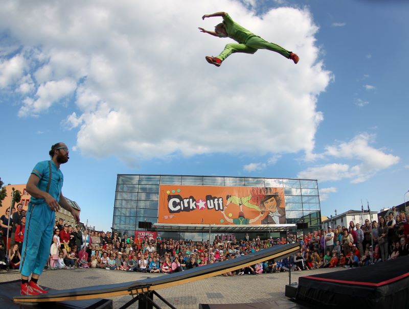 Z festivalu Cirk-UFF (foto Miloš Šálek)