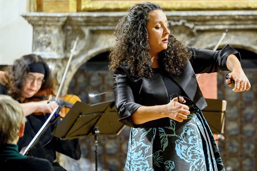 Musica Florea: Francouzská a španělská hudba v Evropě 17. a 18. století – Beatriz Lafont Murcia, 6. prosince 2023, Rytířský sál Českého velkopřevorství, Praha (foto Petr Dyrc)