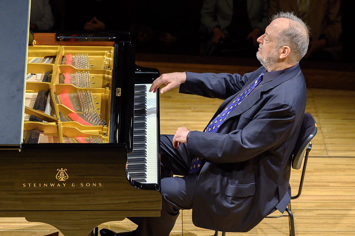 Garrick Ohlsson – klavírní recitál, 21. října 2023, Rudolfinum, Dvořákova síň (foto Petr Dyrc)