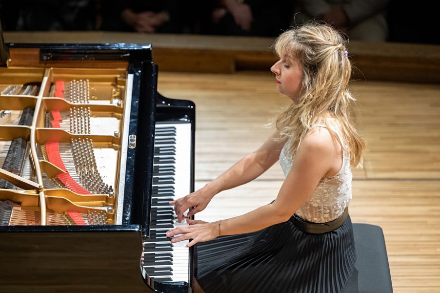 Lise de le Salle – klavírní recitál, 15. října 2022 (foto Petr Dyrc)