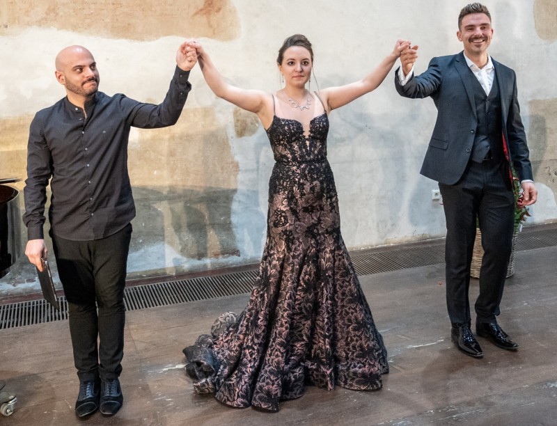 Emily Pogorelc, Boris Prýgl, Ahmad Hedar (foto Petr Dyrc)
