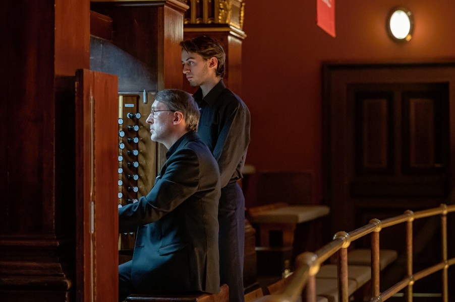 Olivier Latry – Mistři kláves, 17. prosince 2022 (zdroj Symfonický orchestr hl. m. Prahy FOK, foto Petr Dyrc)