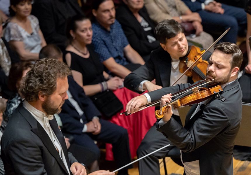 Tomáš Brauner, Daniel Karvay, 14. června 2023 (zdroj Symfonický orchestr hl. m. Prahy FOK, foto Petr Dyrc)