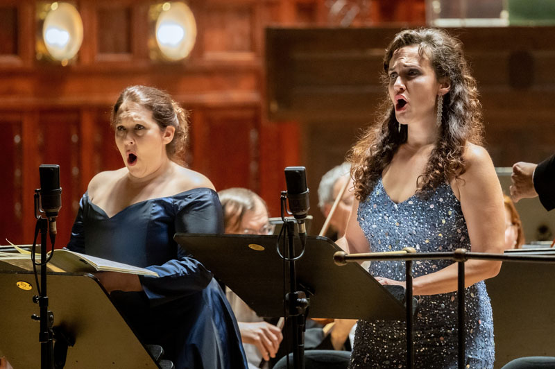 Felix Mendelssohn-Bartholdy: Eliáš, oratorium op. 70 – Nicola Proksch, Václava Krejčí Housková, Symfonický orchestr hl. m. Prahy FOK, Český filharmonický sbor Brno (foto Petr Dyrc)