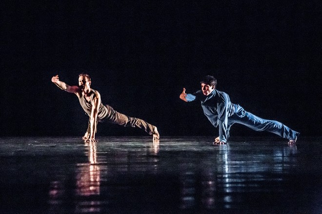 Žena za kultem - Zlomený proud - DekkaDancers 2015 (foto Pavel Hejný)