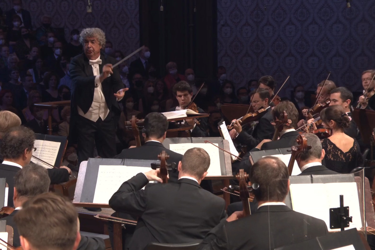 Semjon Byčkov a Česká filharmonie - Zahajovací koncert 126. sezony (zdroj ČT Art)