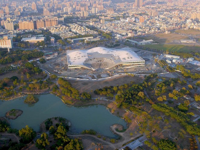 National Kaohsiung Center for the Arts (foto archiv autora)