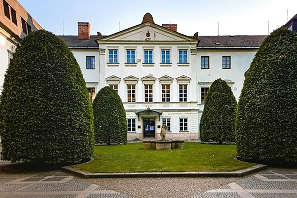 Univerzita Palackého v Olomouci (zdroj Univerzita Palackého v Olomouci)