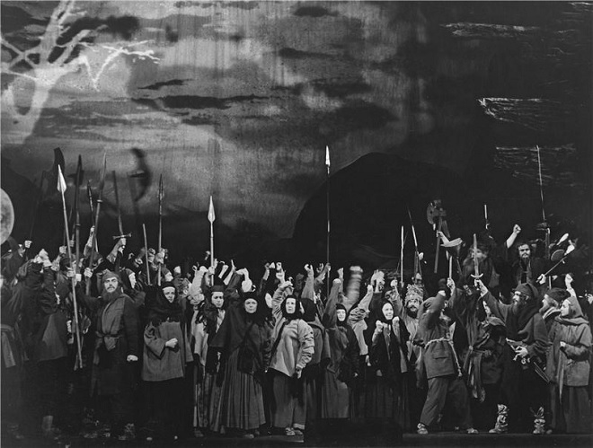 M.P.Musorgskij: Boris Godunov - ND Praha 1974 (foto Jaromír Svoboda)