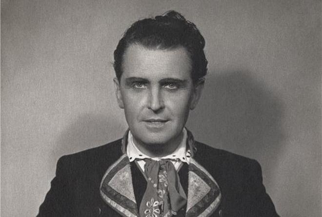 Bedřich Smetana: Prodaná nevěsta - Jaroslav Gleich (Jeník) - Národní divadlo 1949 (foto archiv ND / foto archiv ND/Josef Heinrich)