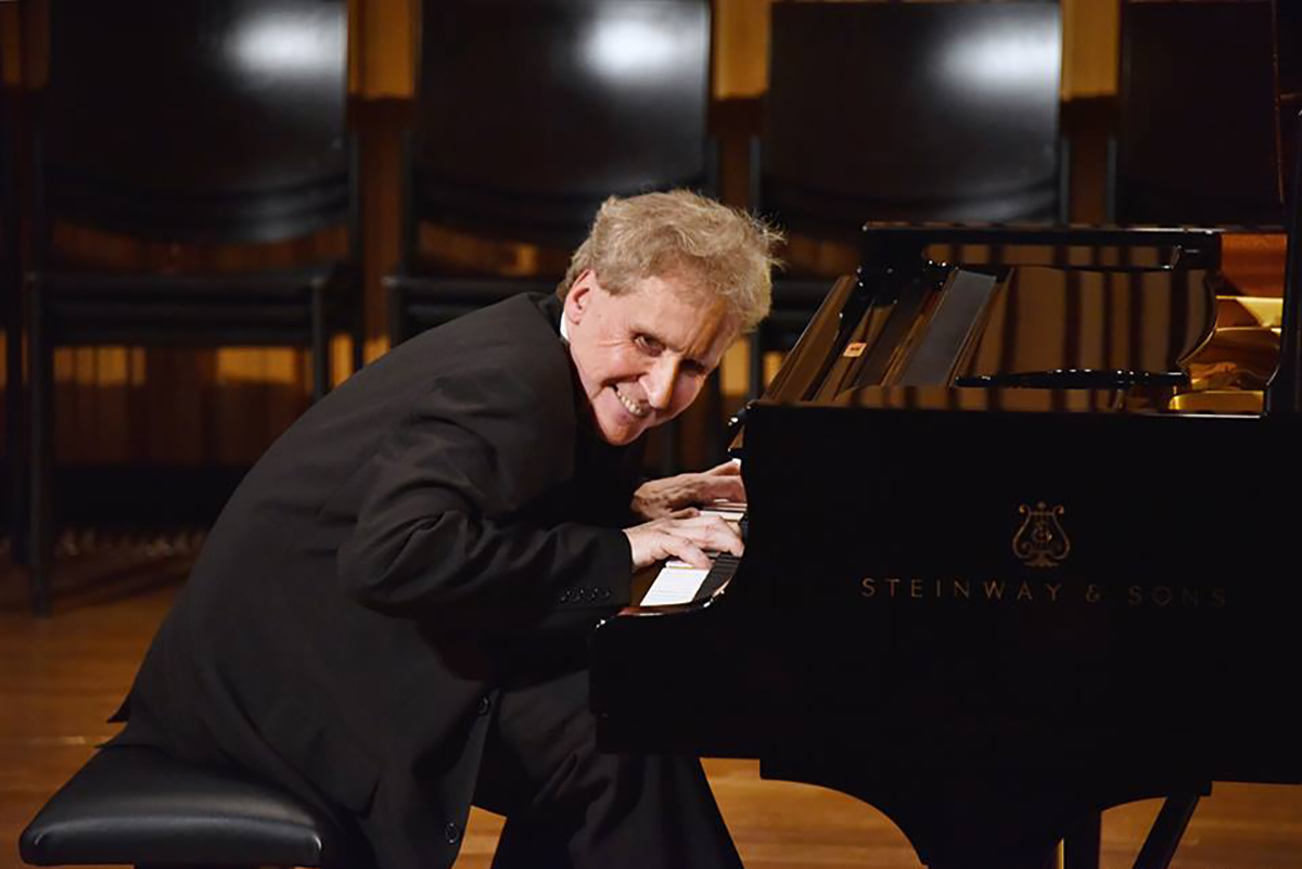 Klavírní festival Rudolfa Firkušného: Tomáš Víšek (foto Zdeněk Chrapek)