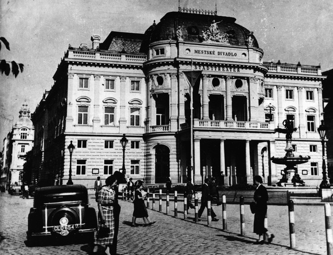 Slovenské národné divadlo Bratislava (zdroj musicologica.eu)