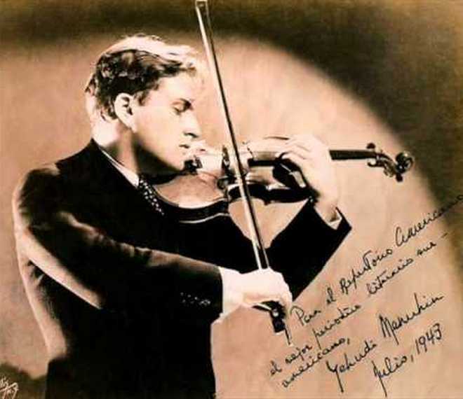 Yehudi Menuhin (foto archiv)