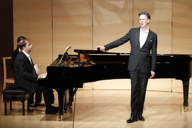 Ian Bostridge a Julias Drake (foto Schubertiade)