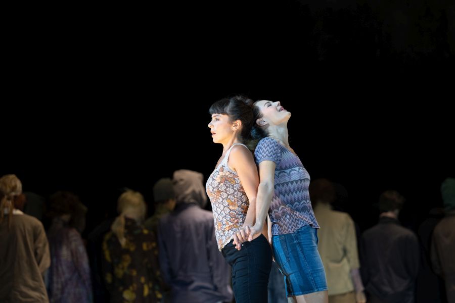Leoš Janáček: Káťa Kabanová – Salzburger Festspiele, premiéra 7. srpna 2022 (foto Monika Rittershaus)