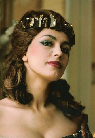 Giuseppe Verdi: Trubadúr - A.L.Bogza (Leonora) - Státní opera Praha (foto Lubomír Nedbal)
