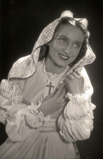 Julie Jastřembská (foto archiv NDM)