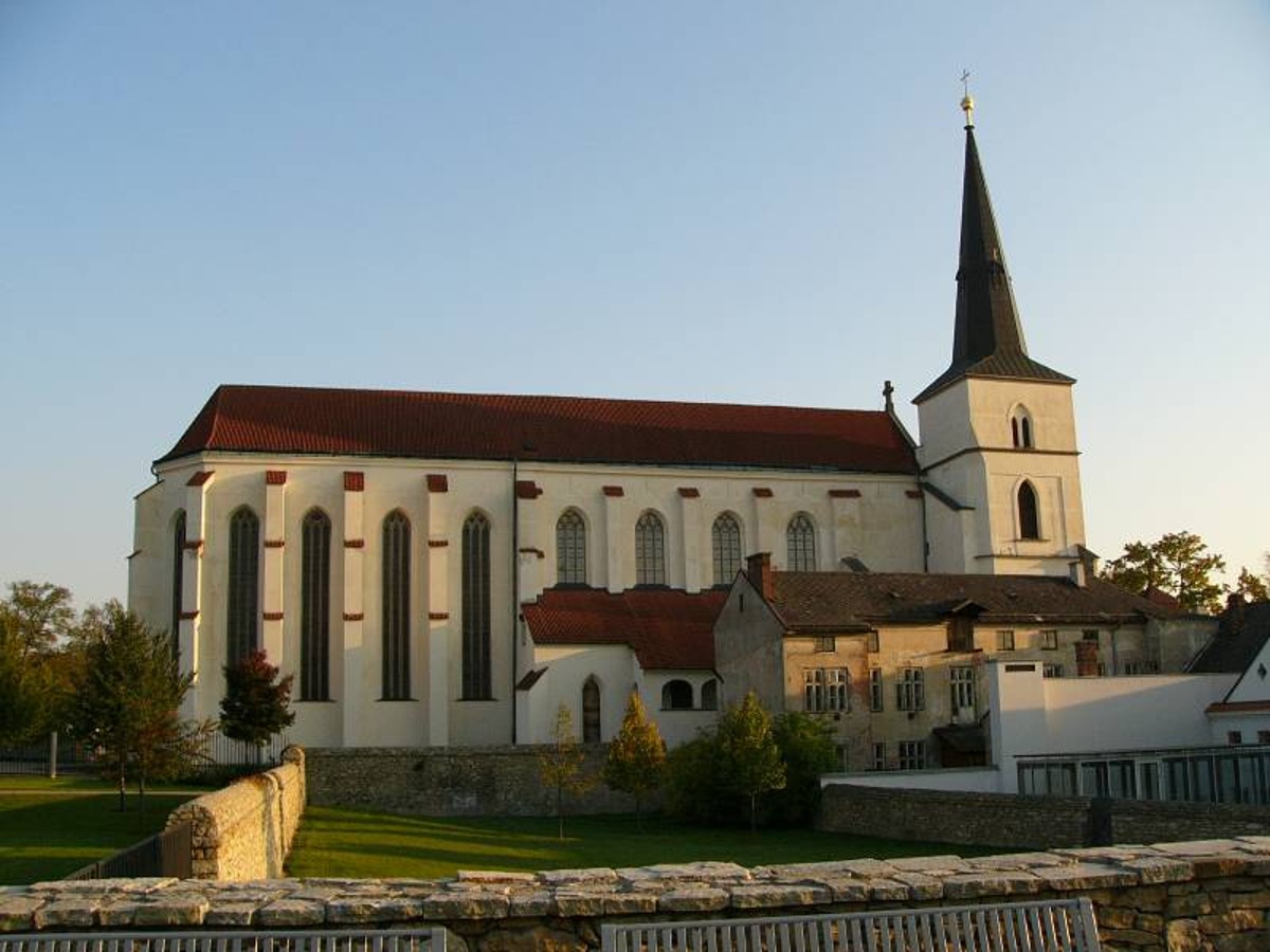 Kostel Povýšení sv. Kříže, Litomyšl (zdroj Památkový katalog)