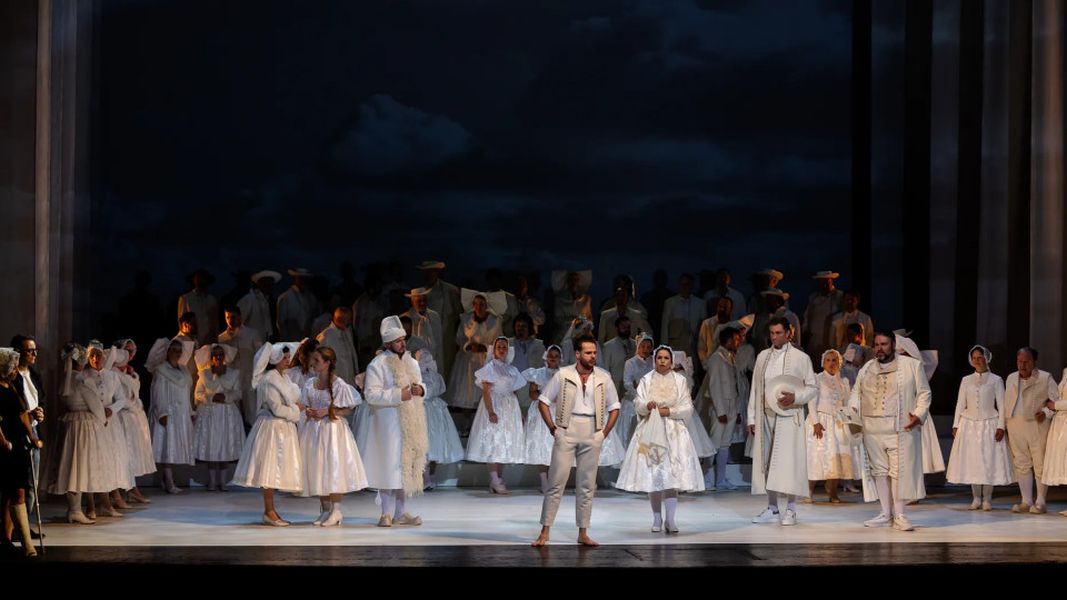 Bedřich Smetana: Prodaná nevěsta – Národní divadlo (foto Zdeněk Sokol) 