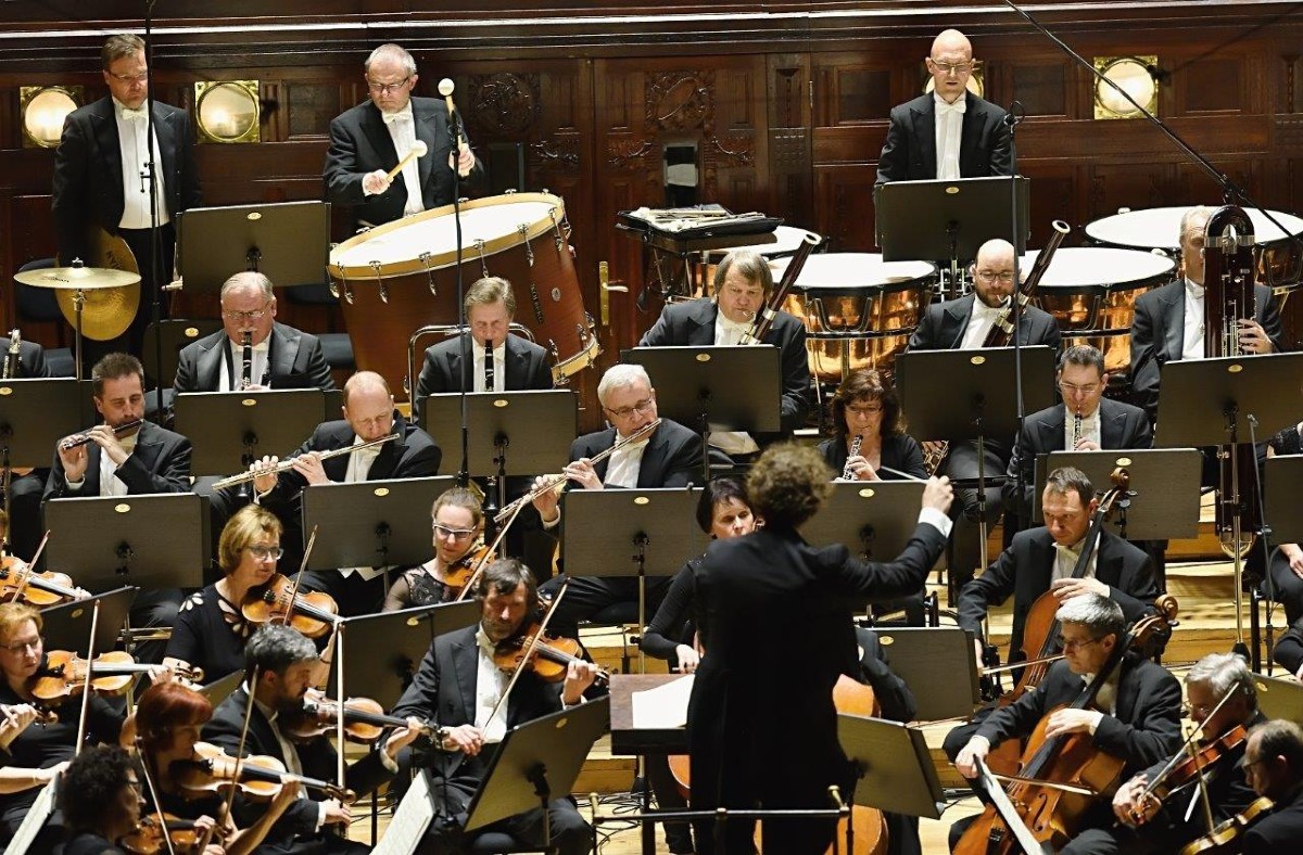 Symfonický orchestr hl. m. Prahy FOK (zdroj Symfonický orchestr hl. m. Prahy FOK, foto Petr Dyrc)