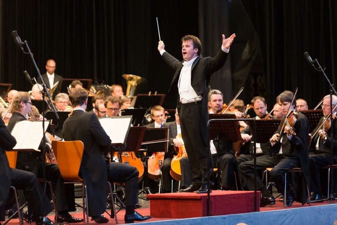 Velké finále - Jakub Hrůša, Česká filharmonie - Smetanova Litomyšl 2016 (foto František Renza)