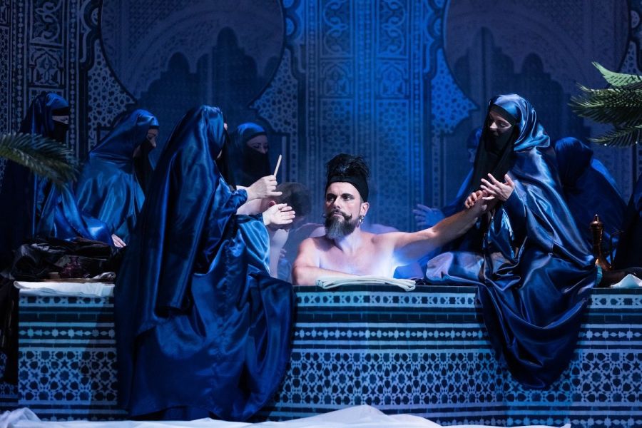 W. A. Mozart: Únos ze serailu – Moravské divadlo Olomouc 2022 (foto Daniel Schulz)