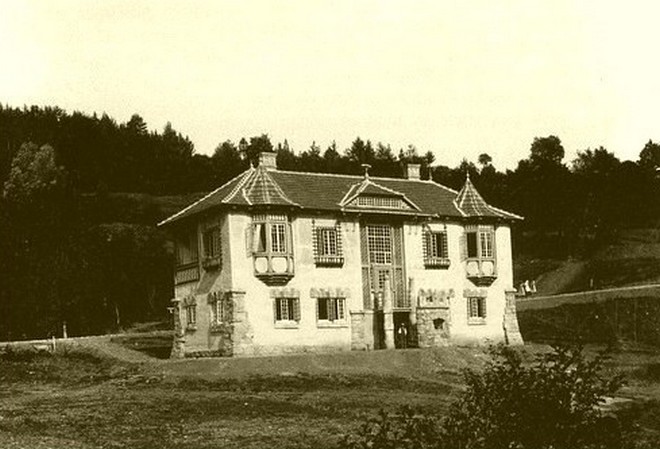 Vila Vlastimila v roce 1903 (zdroj jirikalab.estranky.cz)