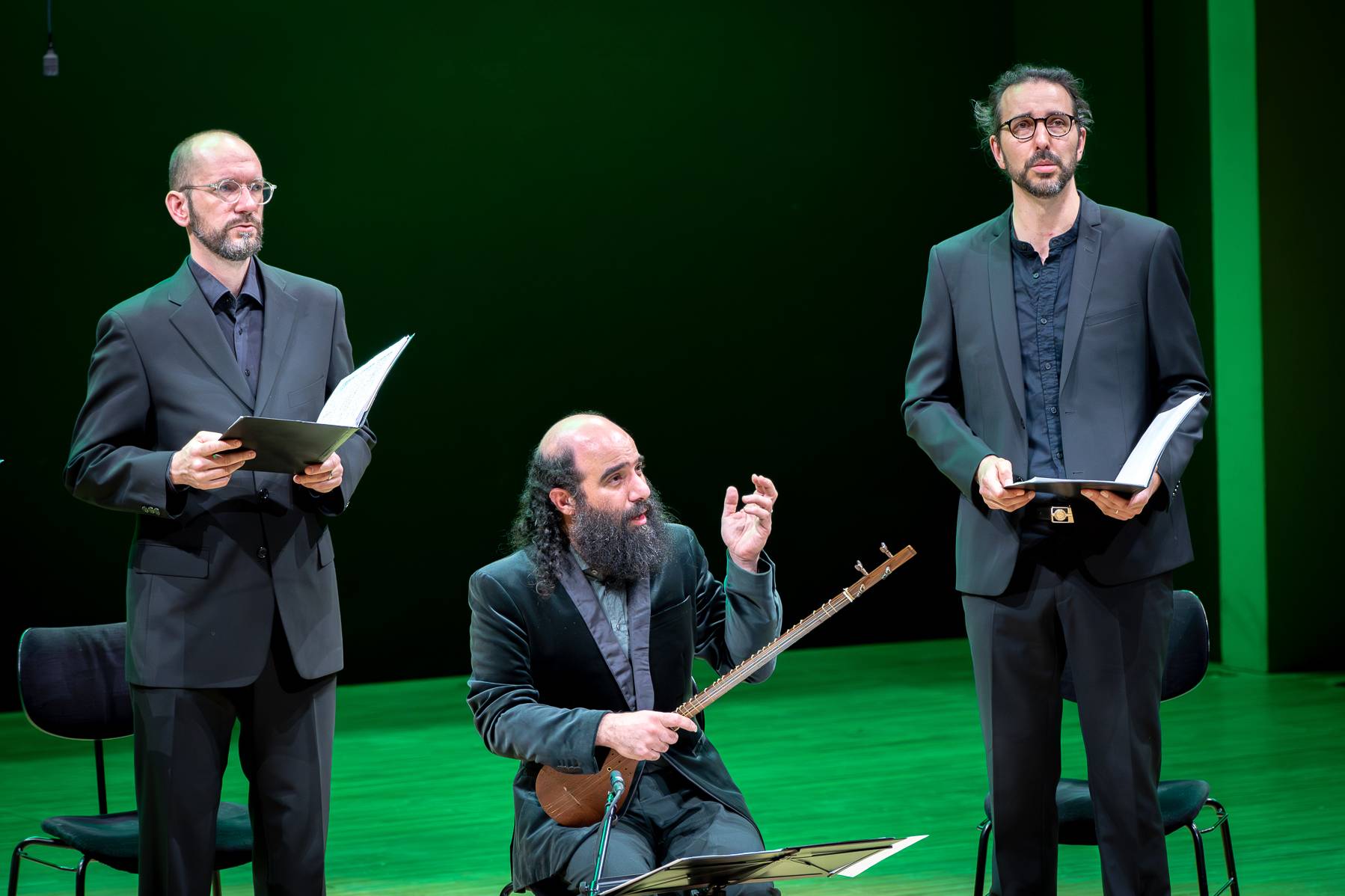 Česká filharmonie | Český spolek pro komorní hudbu: Kryštof Harant aneb Putování do Svaté země, 31. března 2025, Rudolfinum – Jaromír Nosek, Kiya Tabassian, Vojtěch Semerád (zdroj Česká filharmonie)