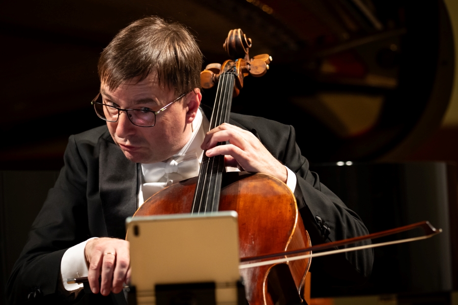 Lukáš Pospíšil, 7. dubna 2025, Barokní refektář Profesního domu, Praha (zdroj Prague Philharmonia)