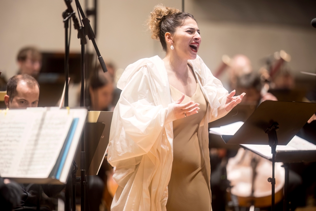 Bella Adamova, 9. dubna 2025, Betlémská kaple, Praha (zdroj Symfonický orchestr Českého rozhlasu, foto Vojtěch Brtnický)