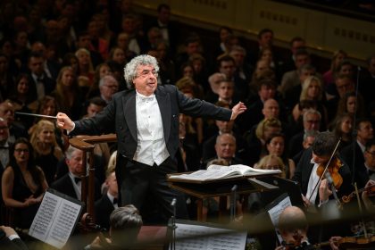 Semjon Byčkov (zdroj Česká filharmonie, foto Petra Hajská)
