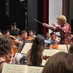 Marin Alsop a Prague Summer Nights Orchestra na zkoušce před koncertem (zdroj Prague Summer Nights Orchestra)