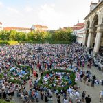Symfonický orchestr hl. m. Prahy FOK ve Valdštejnské zahradě (zdroj Symfonický orchestr hl. m. Prahy FOK)