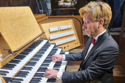 Mezinárodní varhanní festival: Pilot i varhaník, 7. srpna 2025, Bazilika sv. Jakuba v Praze – Baptiste-Florian Marle-Ouvrard (zdroj Mezinárodní varhanní festival)