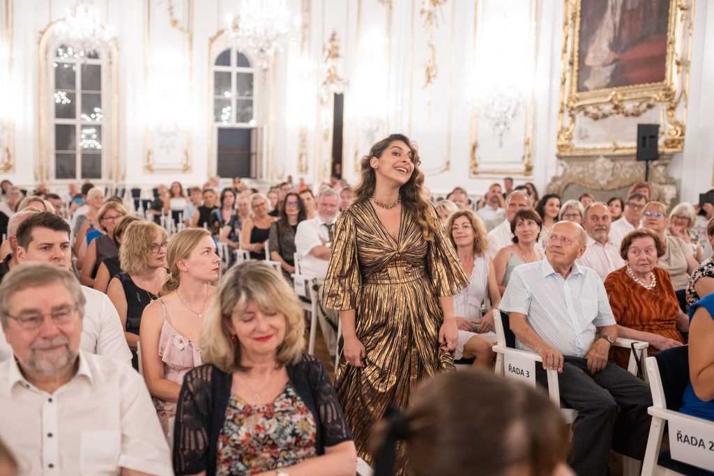 Bella Adamova, 14. srpna 2025, Sněmovní sál Arcibiskupský palác, Kroměříž (zdroj Academy Kroměříž, foto Vítek Šmahel)